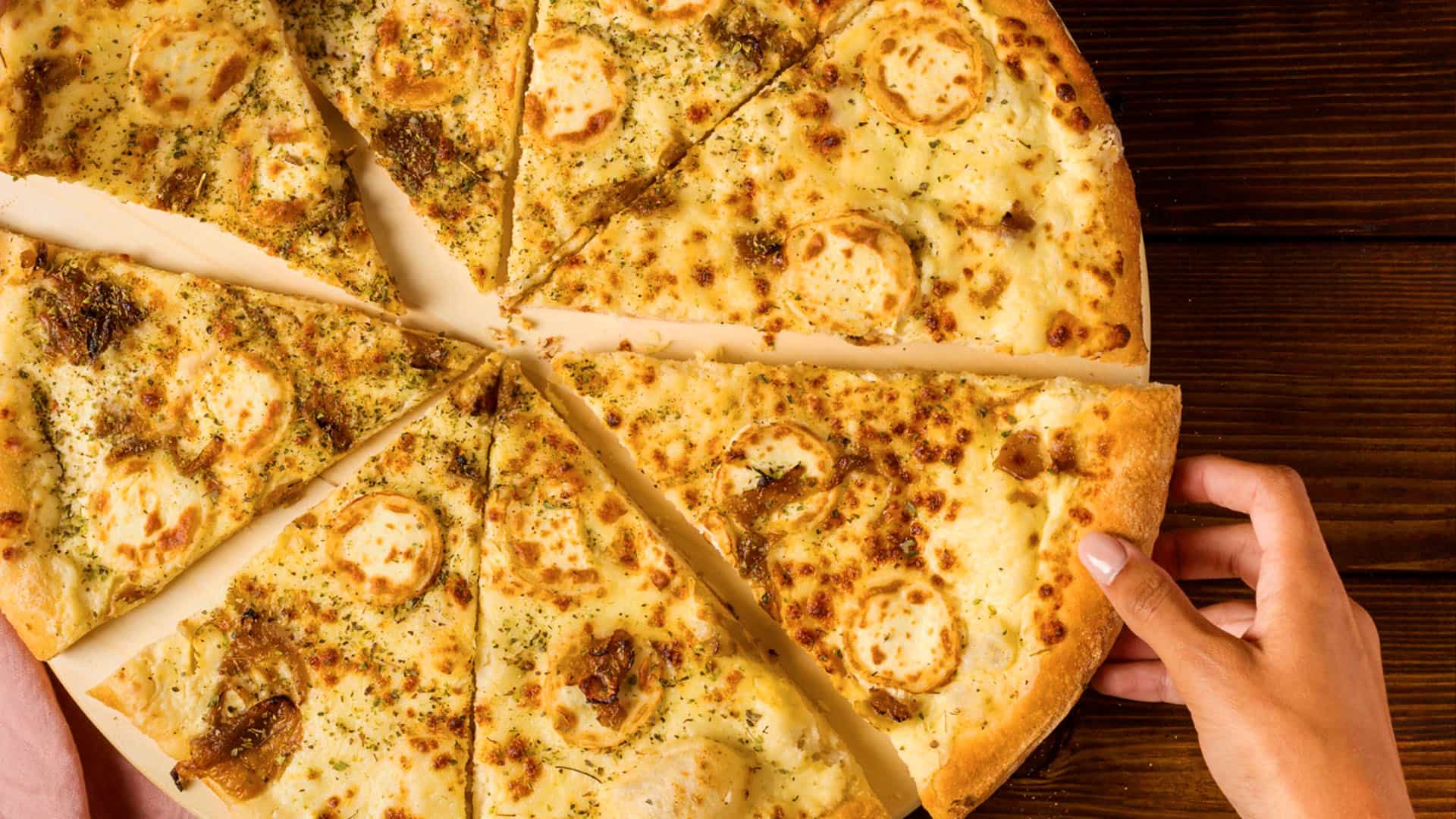 Secrets to a Perfectly Crispy Pizza Crust